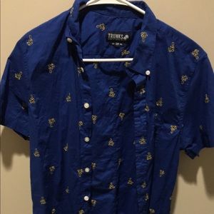 Button up Hawaiian shirt